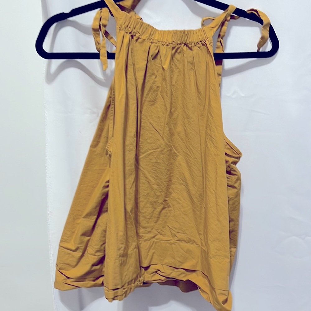 Mustard top